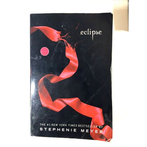 The Twilight Saga Ser/ Twilight by Stephenie Meyer (2006, Trade Paperback Books - Picture 4 of 7